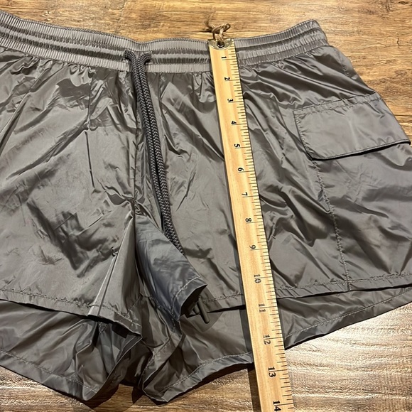 aerie metallic pocket shorts - Picture 2 of 11